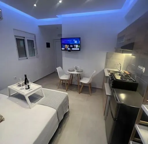 Апартаменты Ikarus Rhodes Center